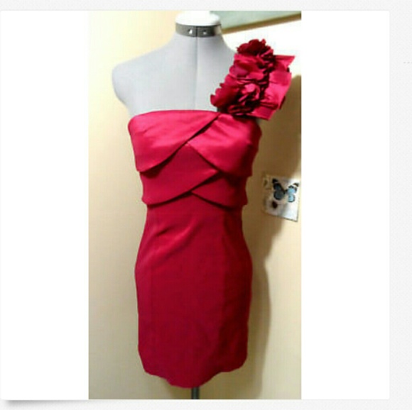 Snap Dresses Snap Formal Dress 2 Xs Red One Shoulder Scallop Poshmark